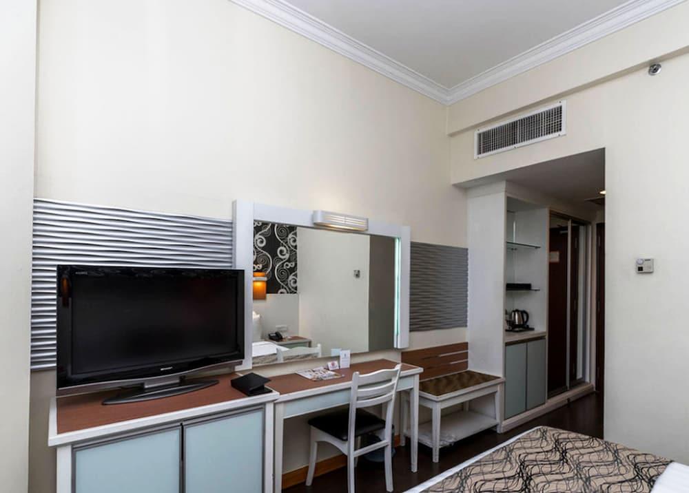 Regalodge Hotel & Spa Ίπο Εξωτερικό φωτογραφία