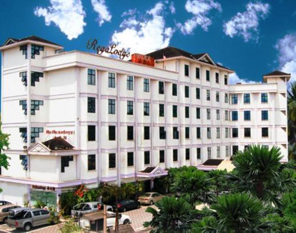 Regalodge Hotel & Spa Ίπο Εξωτερικό φωτογραφία